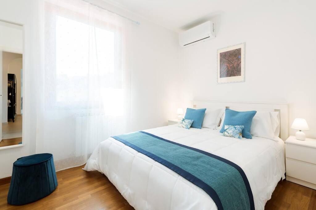 Апартаменты Piccapiana Sea View Attic Flat Специя Экстерьер фото